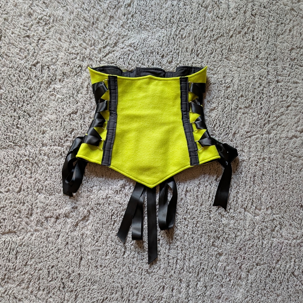 Gir Cosplay Corset Set - Picture 5 of 9